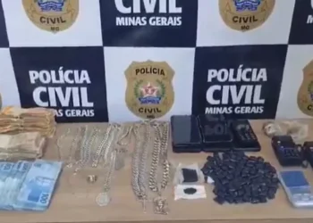 Operação Gaiola prende suspeito com 84 porções de cocaína e R$ 38 mil em dinheiro