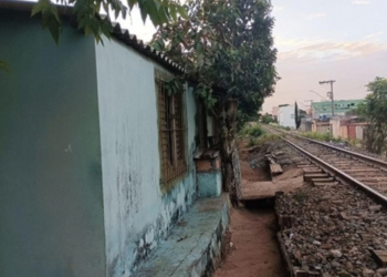 Justiça suspende reintegrações e impede retirada de moradores de área ferroviária