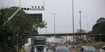 Minas terá testes de radares que calculam velocidade média em quatro rodovias federais