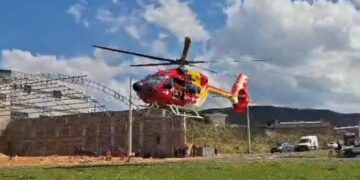 VÍDEO I EXCLUSIVO: Confira imagens do momento em que idoso é transferido de helicóptero após picada de jararaca