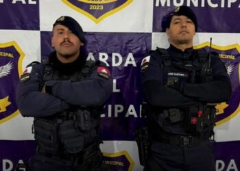 Adolescente é apreendido com cocaína, maconha e dinheiro durante patrulhamento em Passos