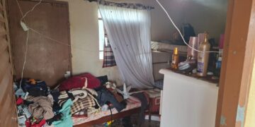 VÍDEO EXCLUSIVO: Moradores contabilizam prejuízos após chuva causar estragos no aterro Santa Quitéria