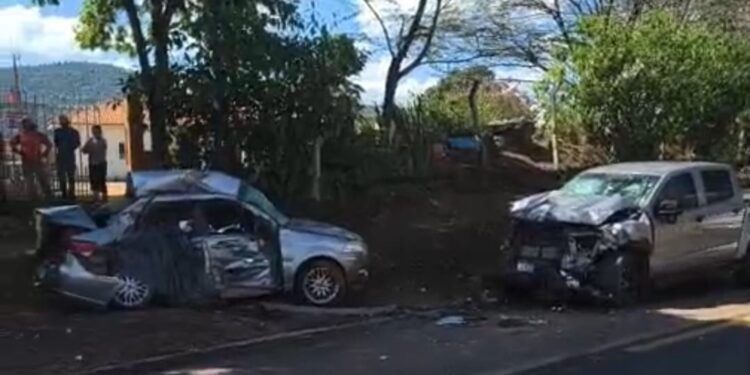 URGENTE: Grave acidente deixa quatro mortos na MGC-369