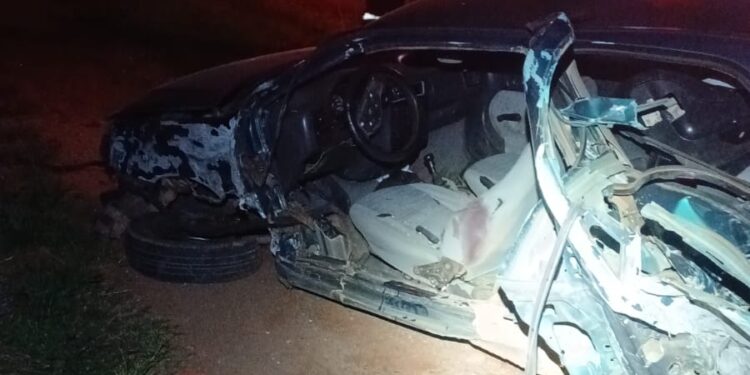 Acidente envolvendo três carros mobiliza Bombeiros e SAMU na MGC-491 em Alfenas