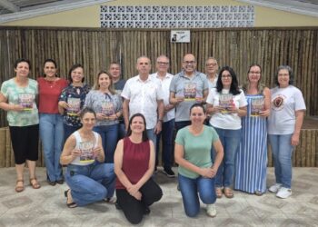 Paróquia Nossa Senhora do Sion de São Sebastião do Paraíso reúne CPP para momento de oração, partilha e formação