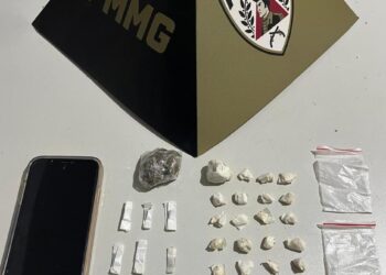 Jovem é preso com crack, haxixe, cocaína e maconha durante operação em Alpinópolis