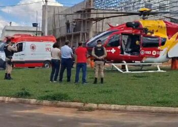 VÍDEO I URGENTE: Helicóptero Arcanjo é acionado para transferência de emergência em Carmo do Rio Claro