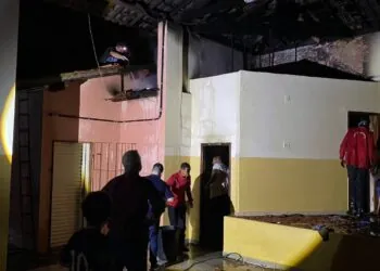 Incêndio atinge escola municipal em Guapé e aulas são suspensas nesta segunda-feira