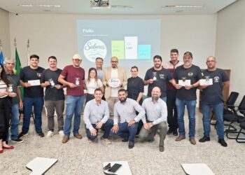 VÍDEO: Sicoob Credicarmo premia pub de Carmo no 1° Sabores da Nossa Terra
