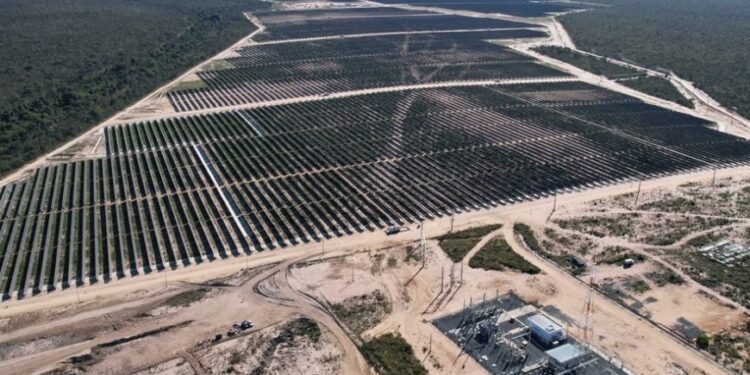 Usina de R$ 439 milhões inaugurada no Jequitinhonha