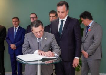 Pacheco assume cargo no TCU e afirma que diálogo institucional fortalece as instituições 