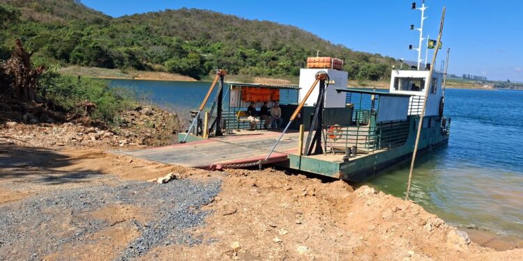 VÍDEO | Novo porto de balsa é inaugurado próximo à Ponte Torta em Carmo do Rio Claro