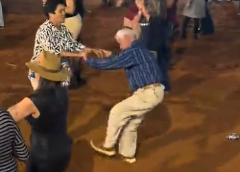 VÍDEO: Senhorzinho rouba a cena em festa de peão de Campos Gerais e conquista as redes sociais