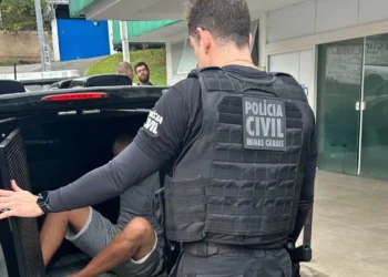 Suspeitos são presos por homicídio; vítima foi espancada com taco de beisebol