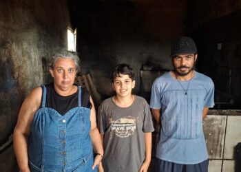 VÍDEO: Após incêndio destruir residência, família da Jacuba pede ajuda para reconstruir o lar