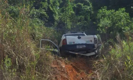 Acidente entre dois veículos deixa homem ferido na MGC-369