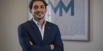 Lucas Vieira integra comissão de transição do Governo de Minas e representa os 853 municípios mineiros