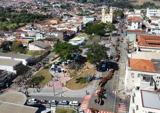 Areado tem 100% das urnas apuradas; veja como ficou a votação para presidente, governador, senador e deputados