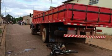 Motociclista de 33 anos morre após colisão com caminhão em distrito de Monte Belo
