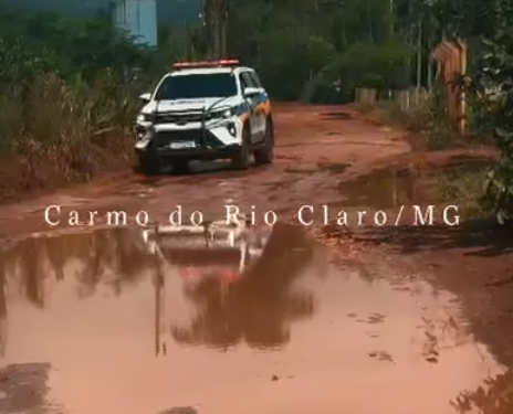 VÍDEO: Patrulha Rural fortalece presença e aumenta a segurança no campo em Carmo do Rio Claro (