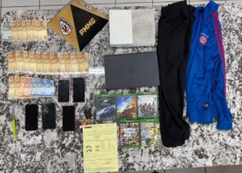 Polícia Militar prende três suspeitos de roubo a residência em Alfenas