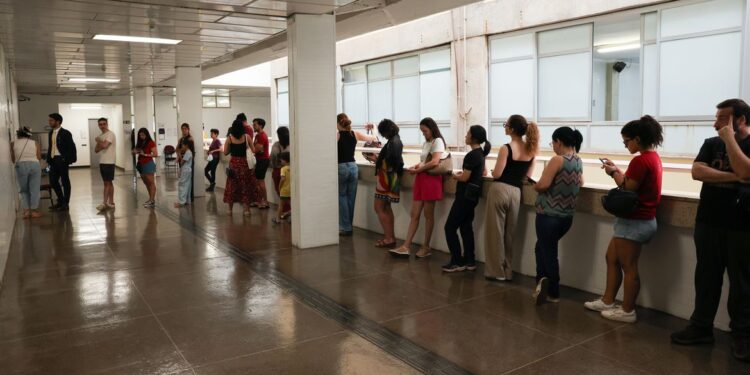 Segundo turno: saiba como consultar local de votação para domingo
